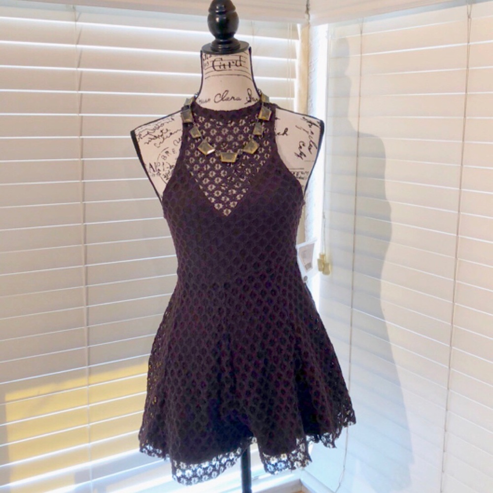 ☀️Urban Outfitters Silence +Noise Lace Romper